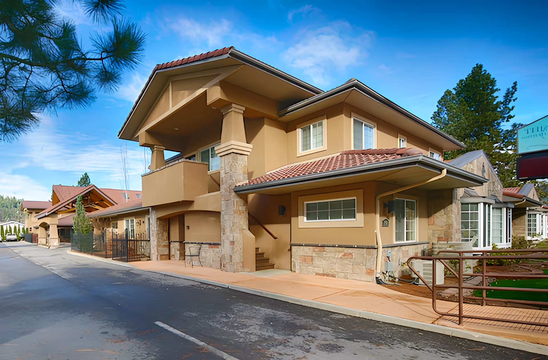 Photo 6 of Courtyard at Coeur d'Alene