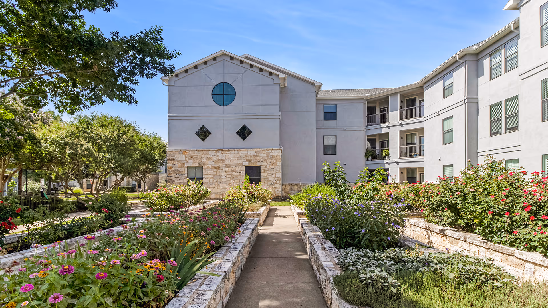 Photo 6 of Chateau McKinney