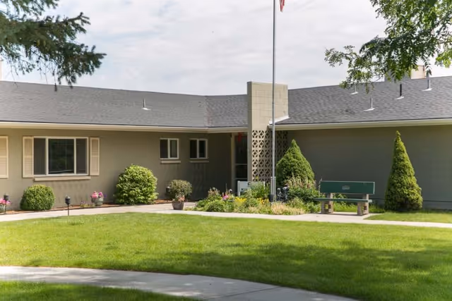Photo 2 of River's Edge Rehabilitation & Living Center