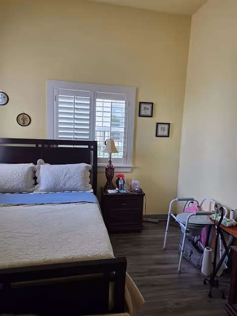 Photo 7 of Hoover Oaks memory care and assisted living