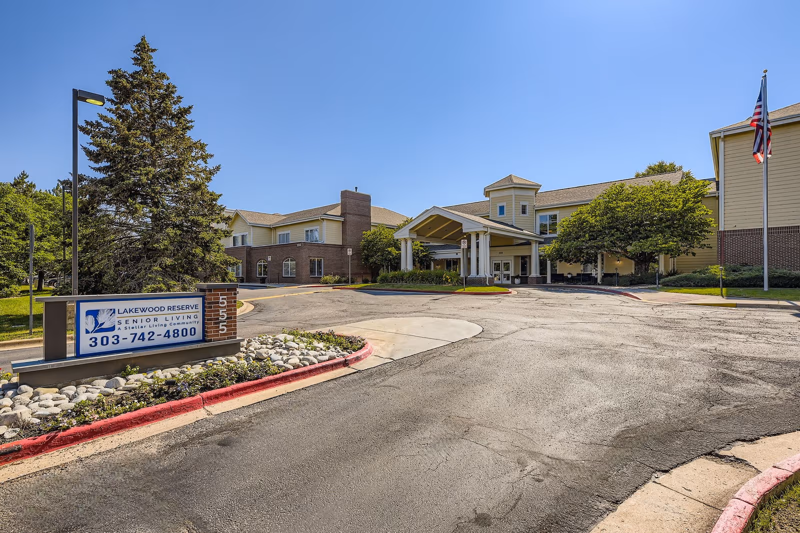 Photo of Lakewood Reserve Assisted Living & Memory Care