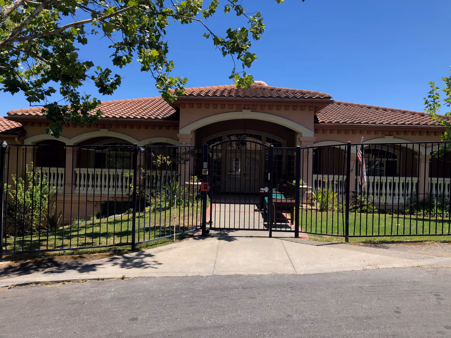 Photo 2 of Bayview Villa