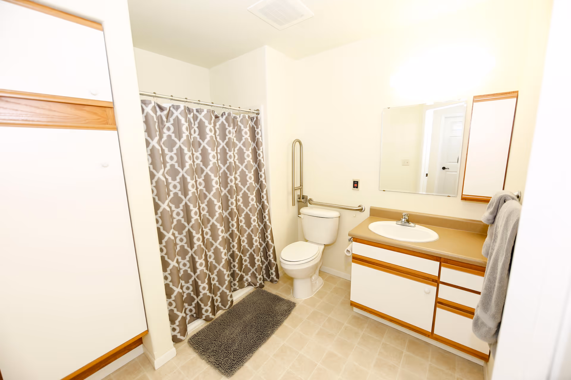 Photo 28 of Minot Lodge Senior Living