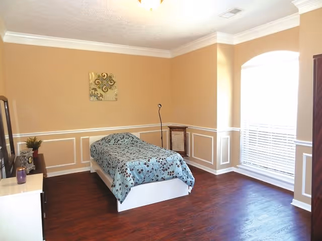 Photo 4 of Royal Palms Senior Living