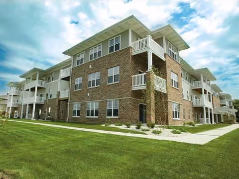 Photo of High Grove Senior Apartments