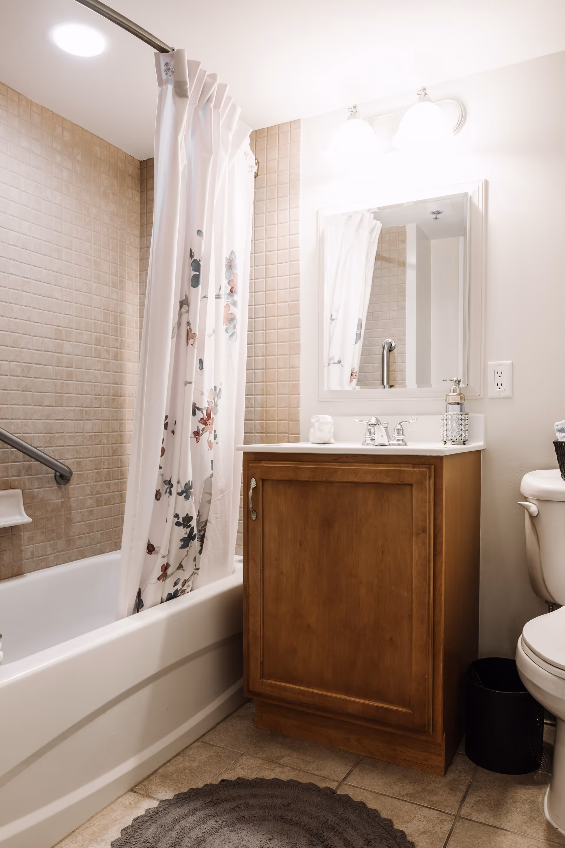 Photo 19 of Thomas House Retirement Community.