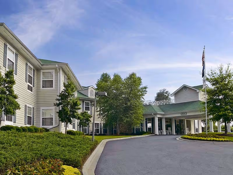 Photo of Forest Lake Manor