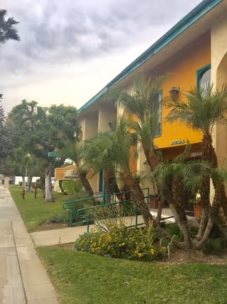 Photo 2 of Cambridge Court Assisted Living