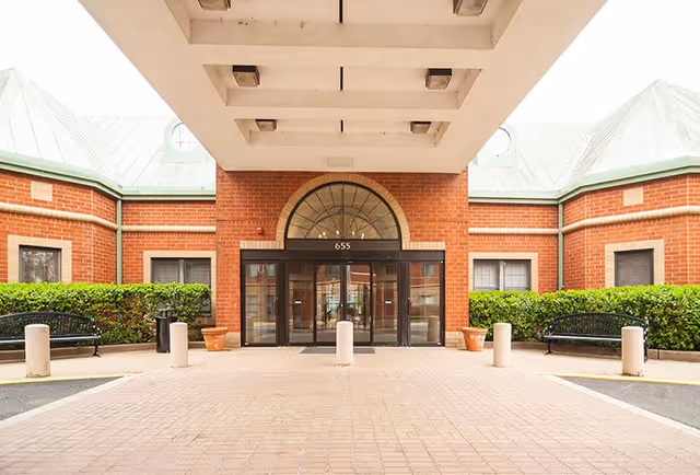 Photo 2 of Five Star Premier Residences of Teaneck