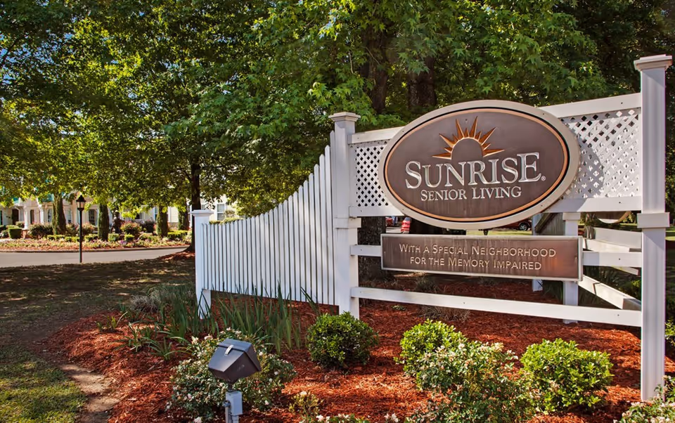 Photo 8 of Sunrise of Baton Rouge