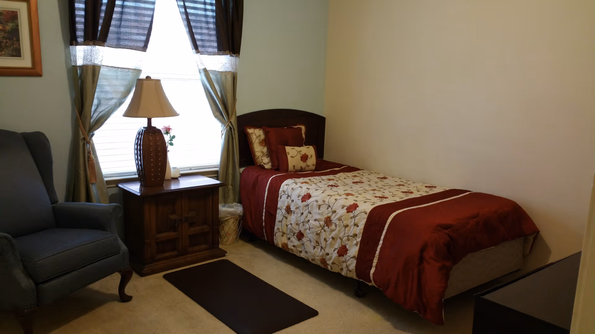 Photo 5 of Avista Home