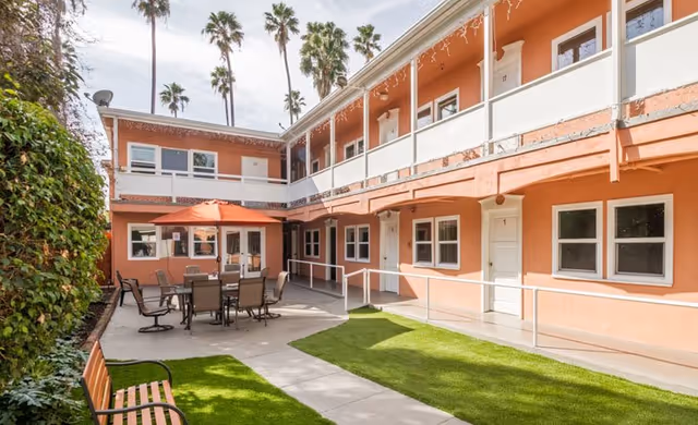 Photo 4 of Bentley Suites by SCH