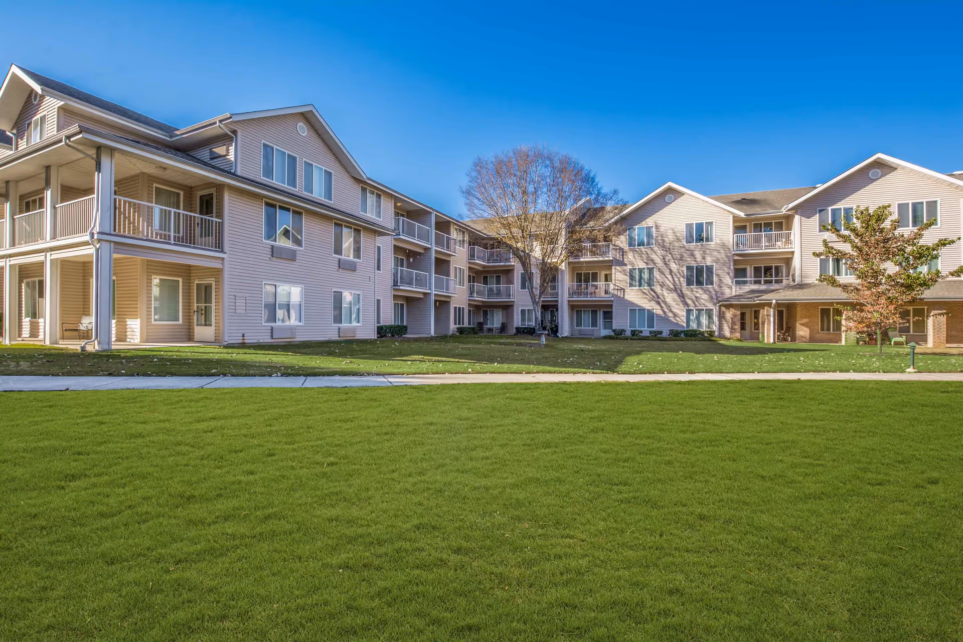 Photo of Washington Commons by Barclay House