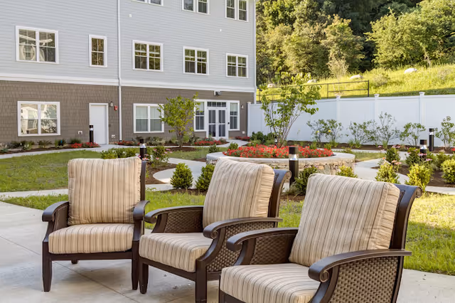 Photo 5 of The Residence at Riverbend