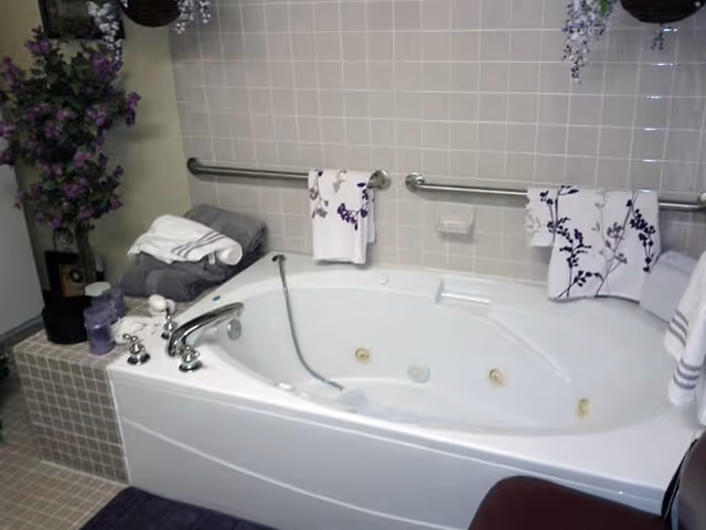Photo 14 of Carriage House Assisted Living of Denton