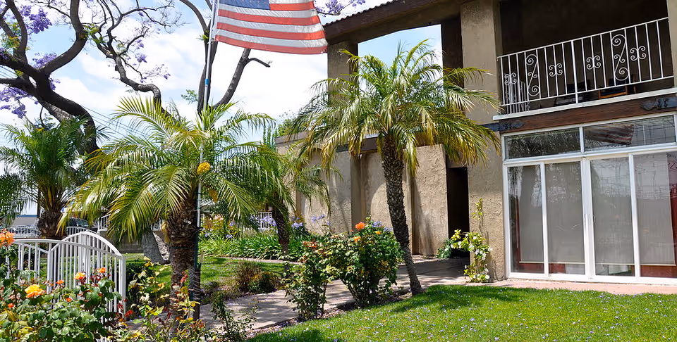 Photo 3 of New Horizon Senior Living
