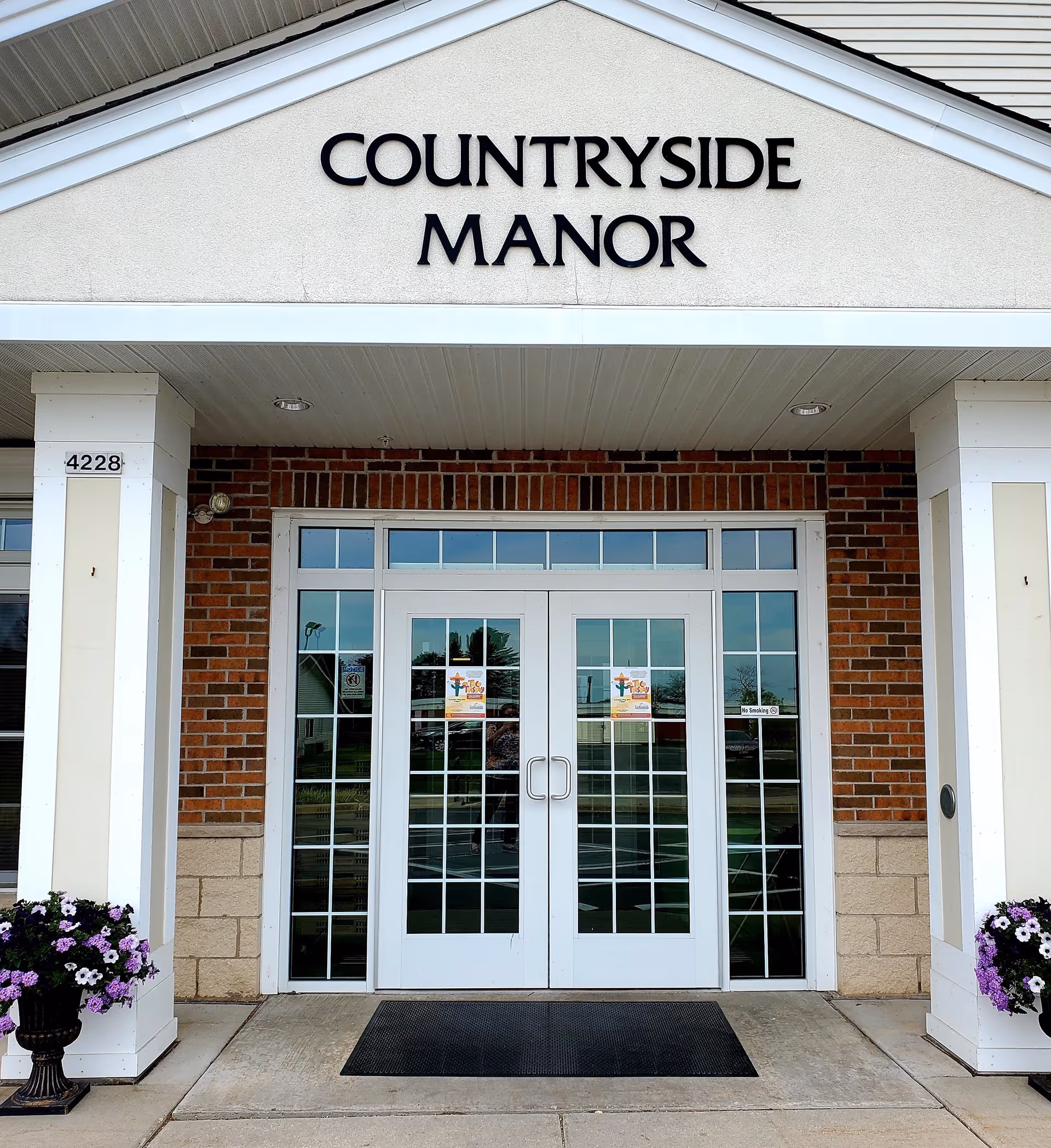 Photo 3 of Countryside Manor