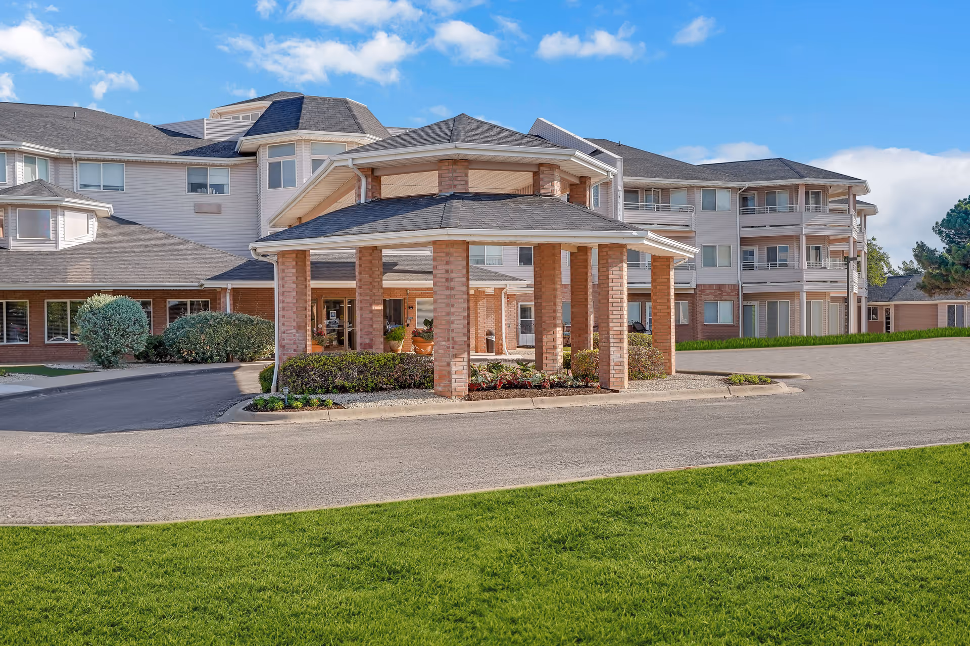 Photo 2 of Polo Park Estates - Sky Active Living