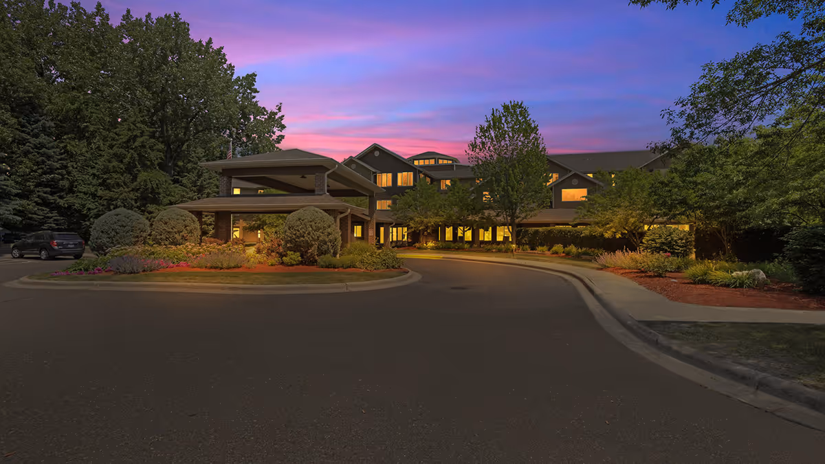 Photo 2 of Lodge At White Bear