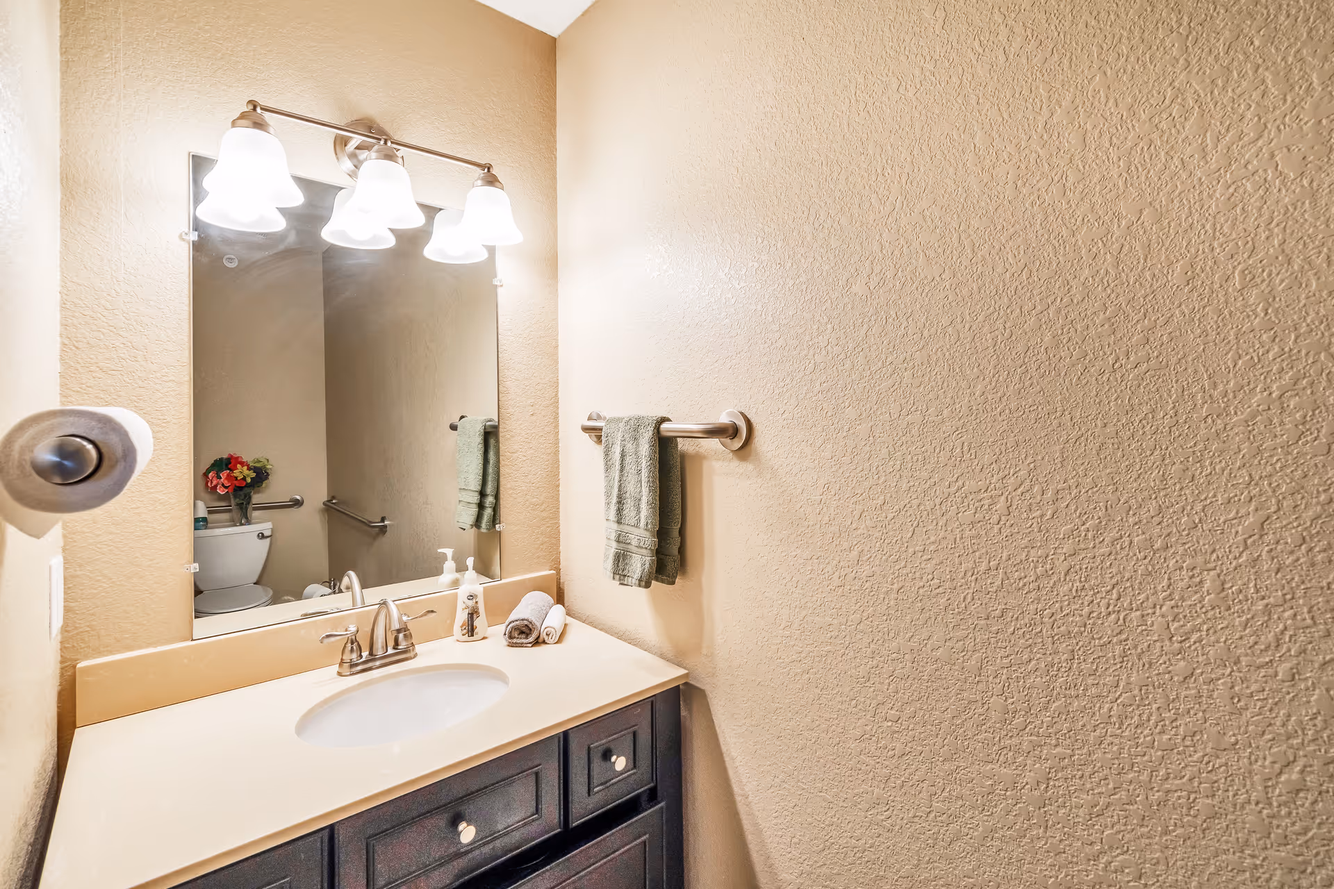 Photo of Gardens Care Senior Living - Columbine Acres