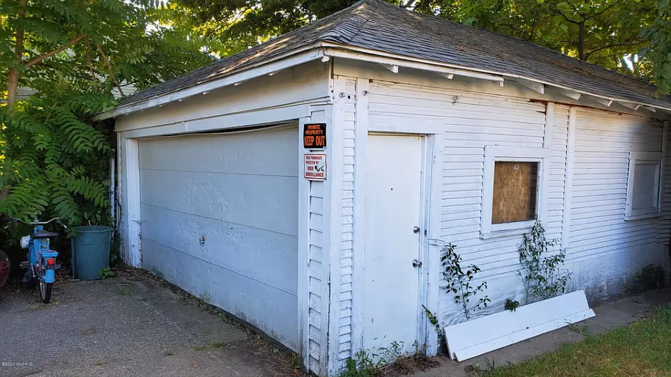 Photo 4 of Shedrice's Adult Foster Care