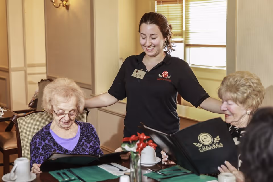 Photo 11 of Mira Vie at Manalapan | Assisted Living Manalapan Township