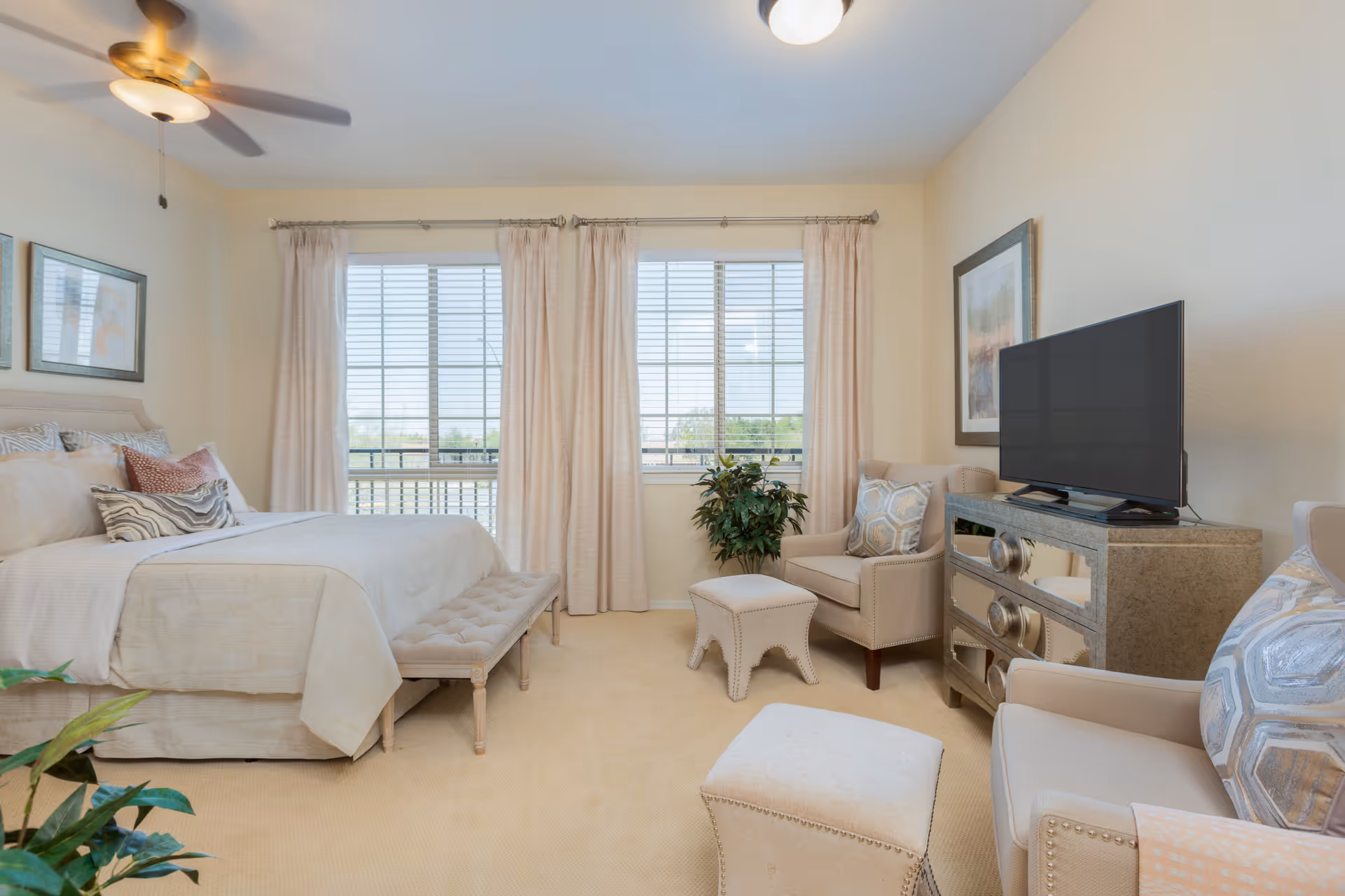 Photo 21 of Las Palomas Senior Living