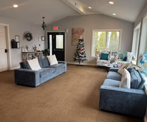 Photo 4 of Auburn Heights Senior Care