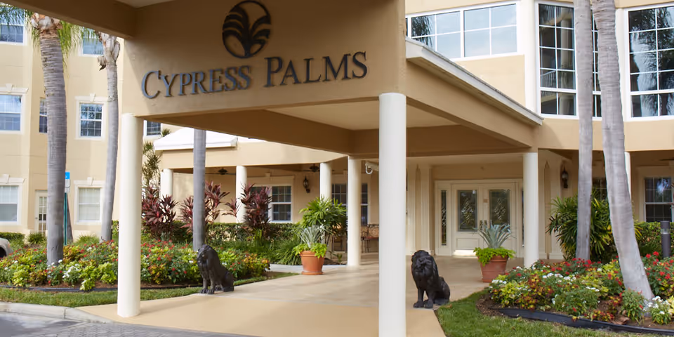 Photo 4 of Cypress Palms