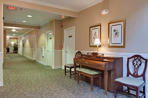 Photo 9 of The Oaks - Bethany (Assisted Living)