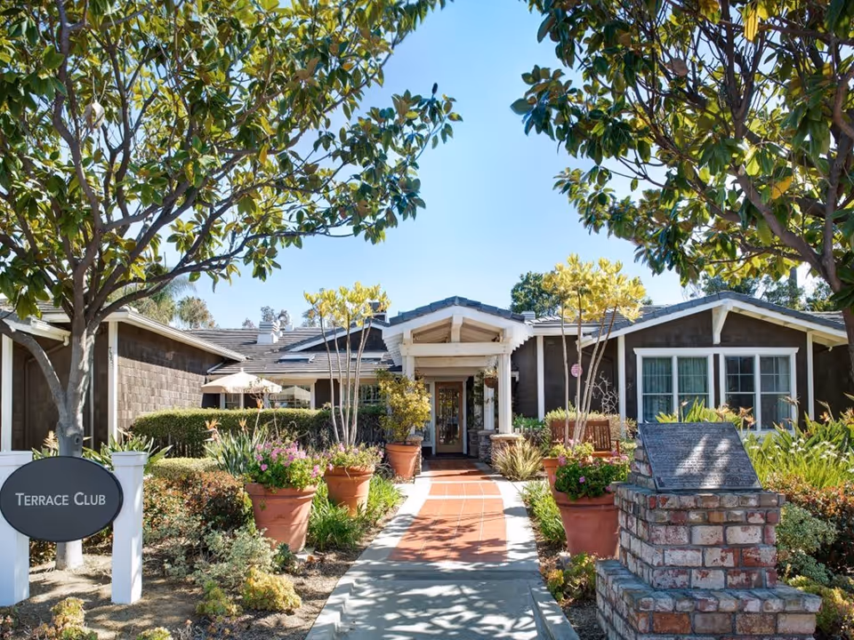 Photo of Ivy Park at Huntington Beach