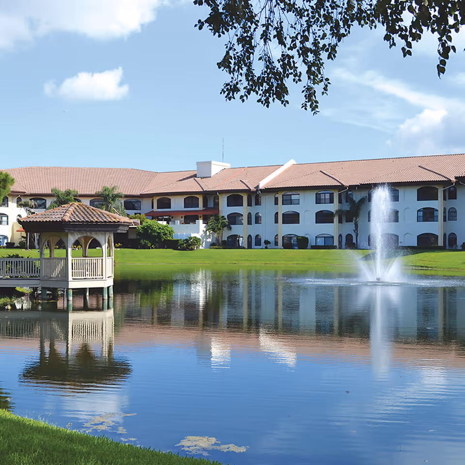 Photo 4 of The Barclay at Sarasota