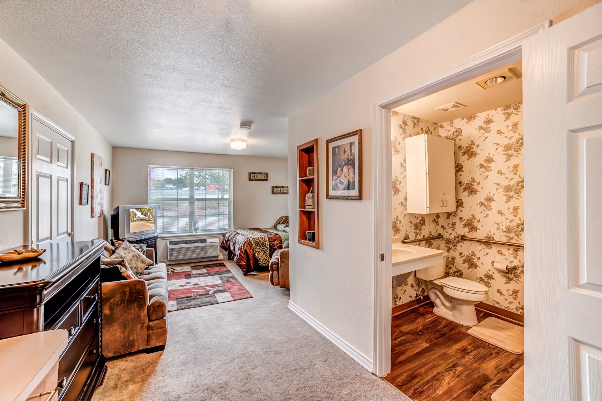 Photo 11 of Laurel Glen at Stephenville Assisted Living & Memory Care