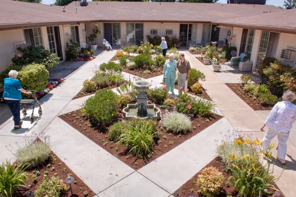Photo 5 of Ararat Gardens