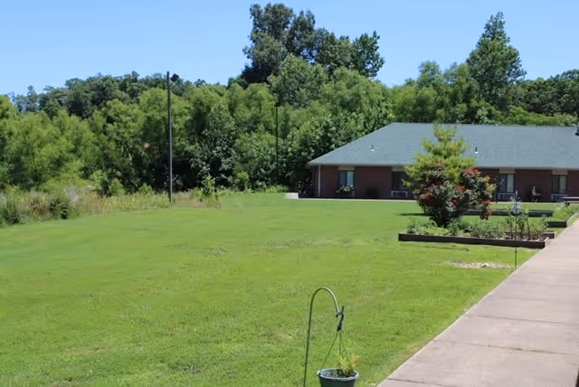 Photo 7 of Oakdale Care Center