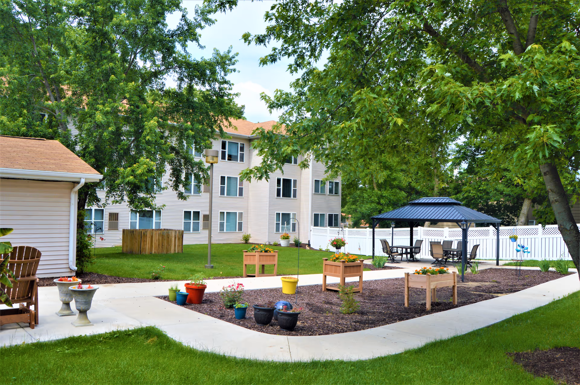 Photo 6 of Garnett Place