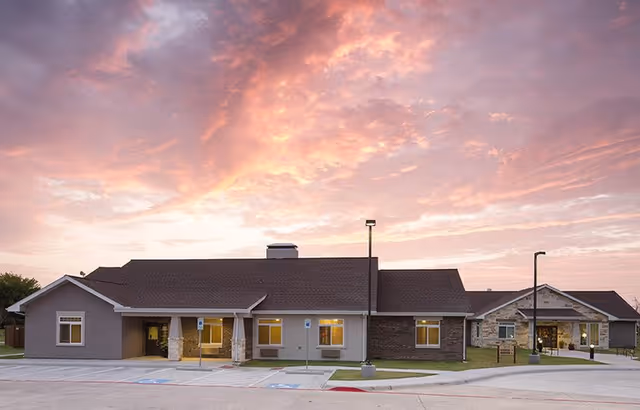 Photo 2 of Oxford Glen Memory Care at Carrollton