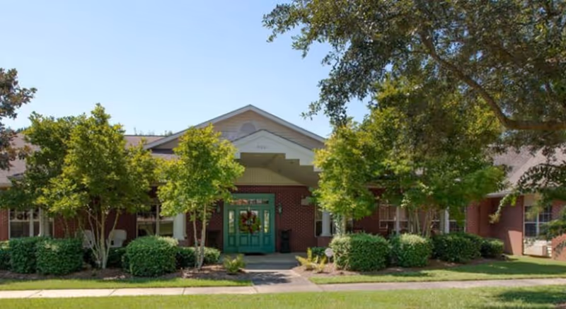 Photo 2 of Knollwood Pointe Assisted Living and Memory Care