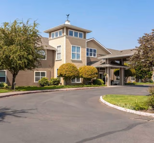 Photo 2 of Heron Pointe Senior Living