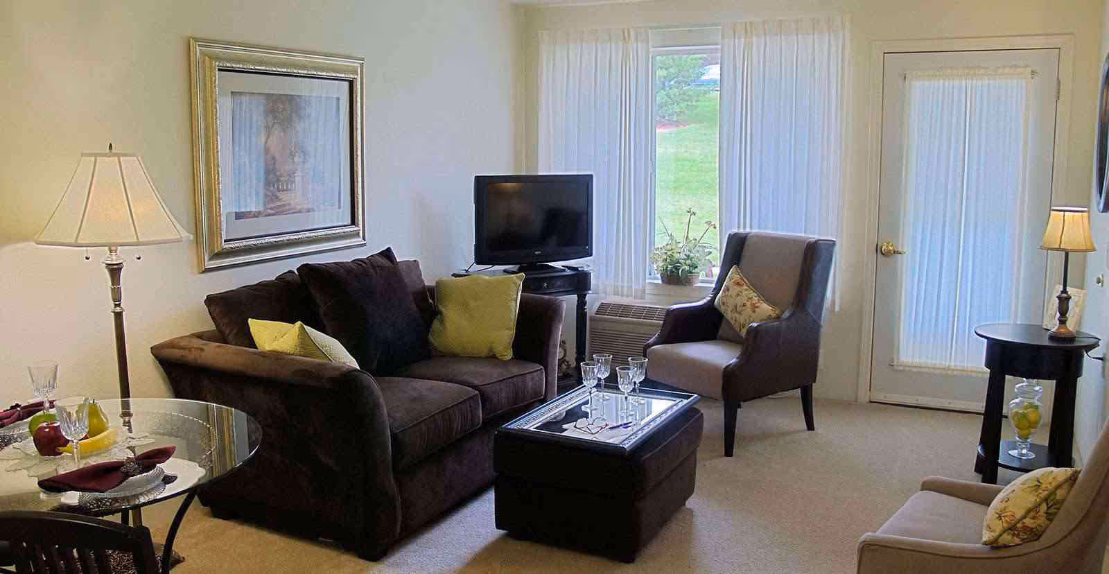Photo 15 of Holiday Manor at Oakridge