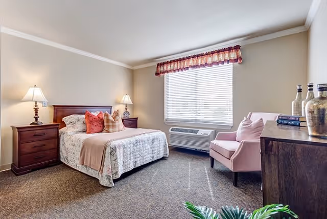 Photo 15 of Lakewood Memory Care & Assisted Living