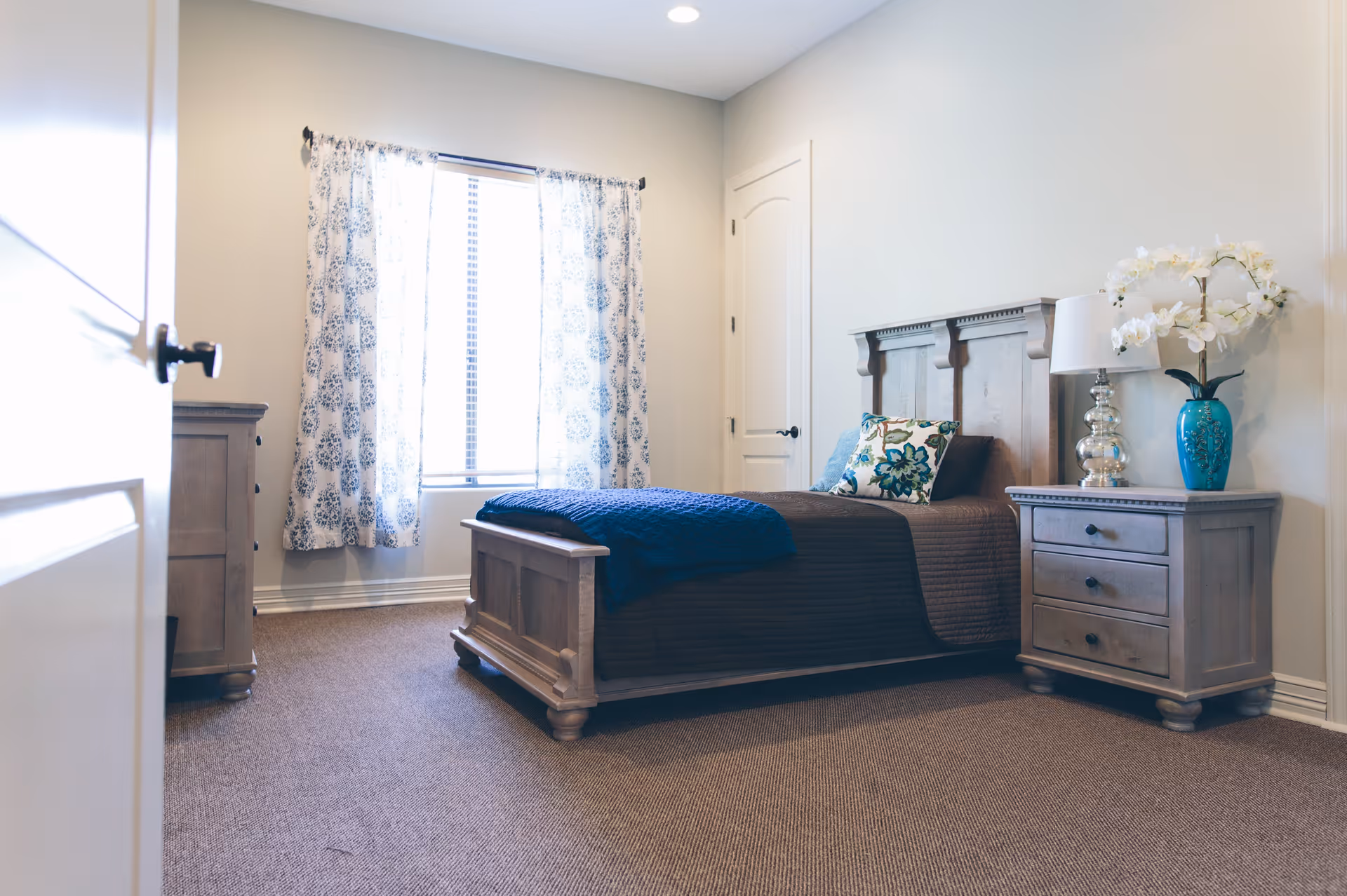 Photo 7 of Oakmont Assisted Living