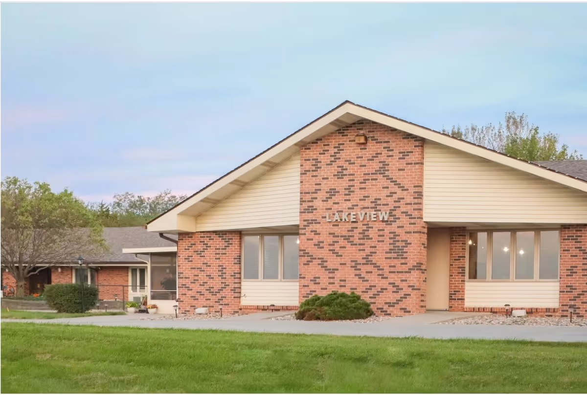 Photo 2 of Lakeview Living LLC