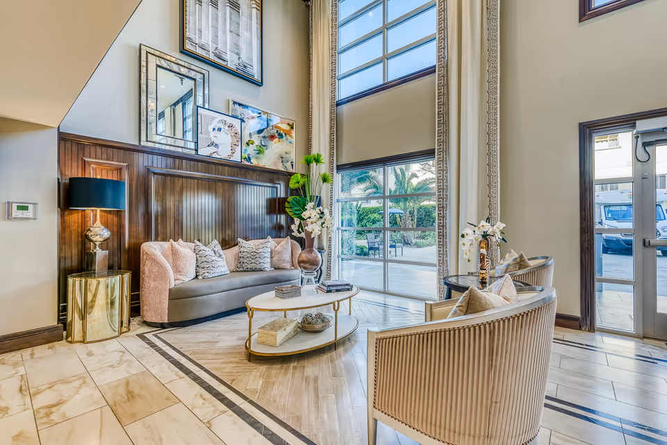Photo 42 of Hollywood Hills Senior Living