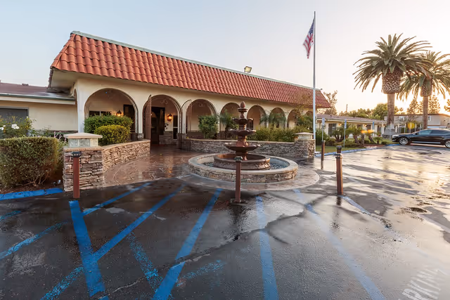 Photo of Villa Las Palmas Healthcare Center