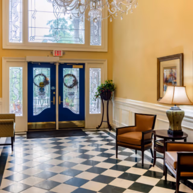 Photo 4 of REGENCY HOUSE BUFORD