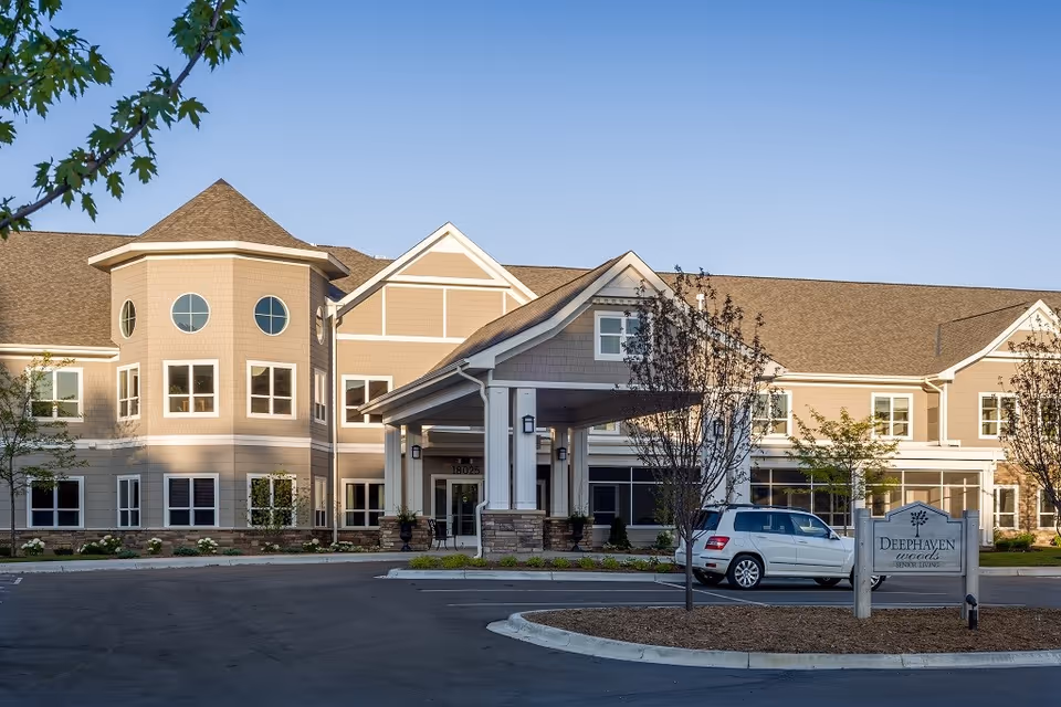 Photo of Deephaven Woods Senior living