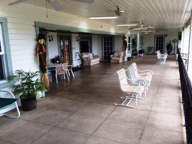 Photo 6 of Crestview Manor