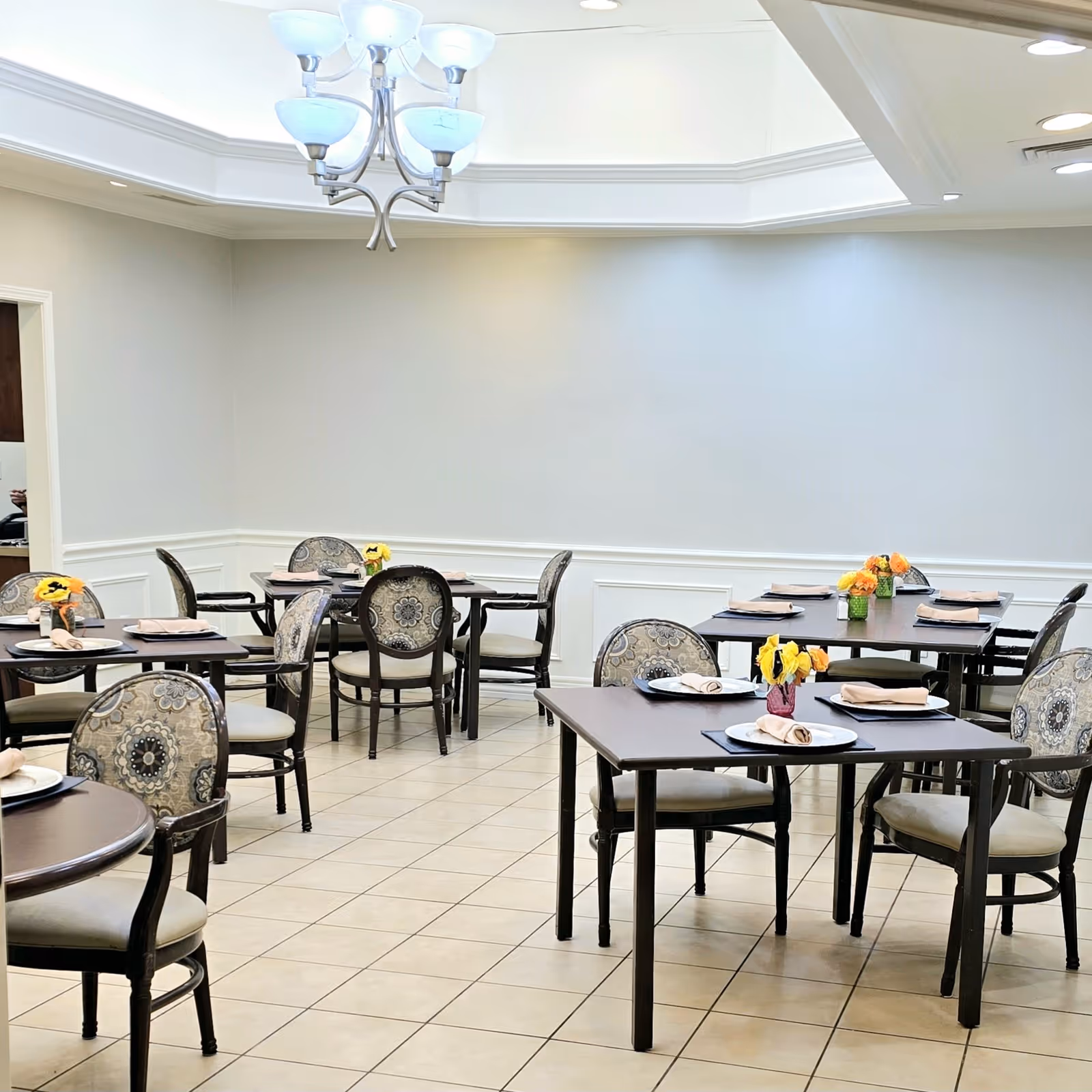 Photo 8 of Eagle Ridge Alzheimer's Special Care Center