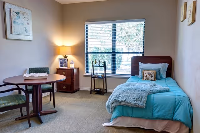 Photo 17 of The Auberge at Benbrook Lake